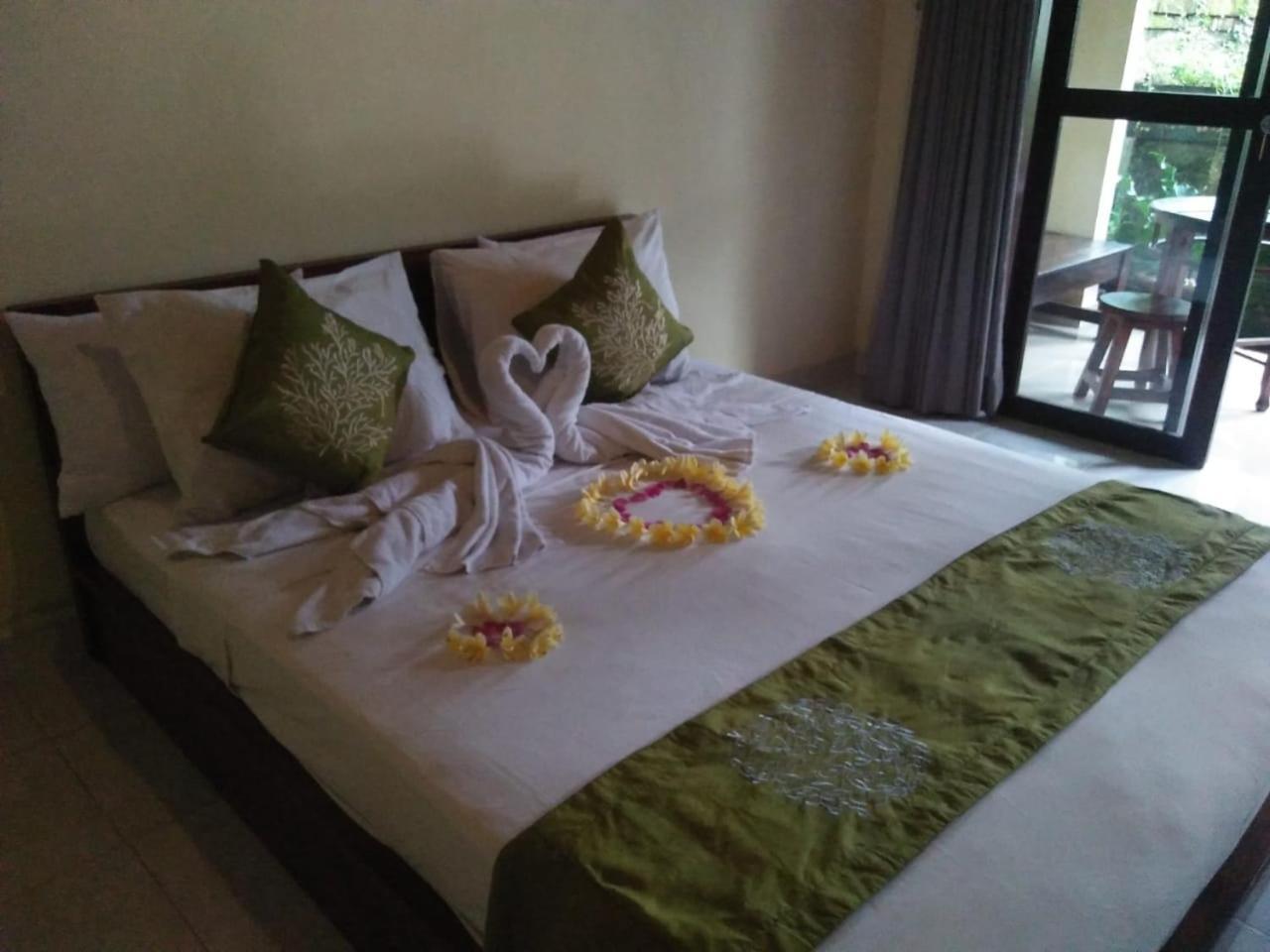Lionk Bali House Bed & Breakfast Ubud Eksteriør bilde